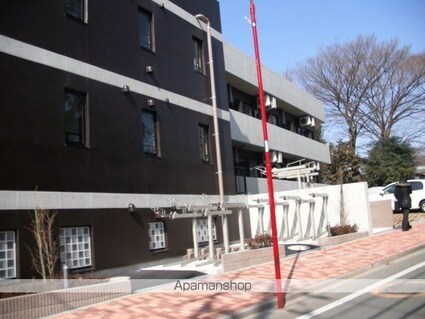 東京都三鷹市中原４丁目[1K/31.84m2]の共用部4