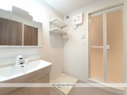 ヤマヨハイツ[1LDK/50.01m2]の洗面所