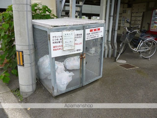 グランシャトー吉原の内装写真