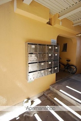 愛知県半田市岩滑中町１丁目[2K/26.4m2]の共用部