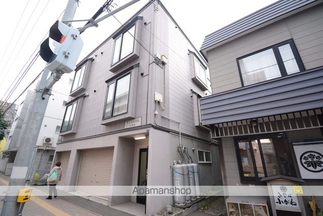 ビブレ学園前の外観写真