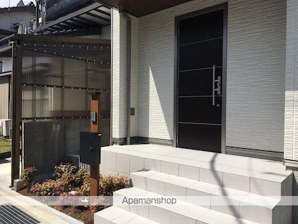 鴨部戸建[3LDK/85.33m2]のエントランス