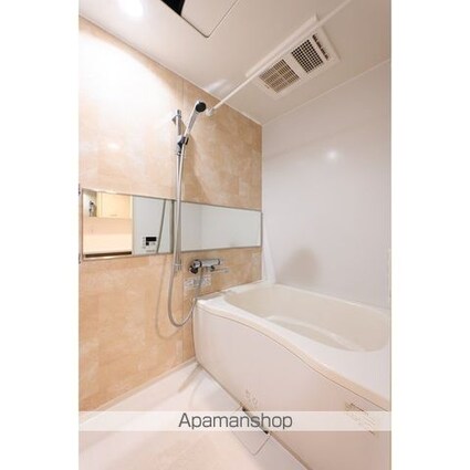 コンフォリア墨田三丁目[3LDK/71.21m2]のバス