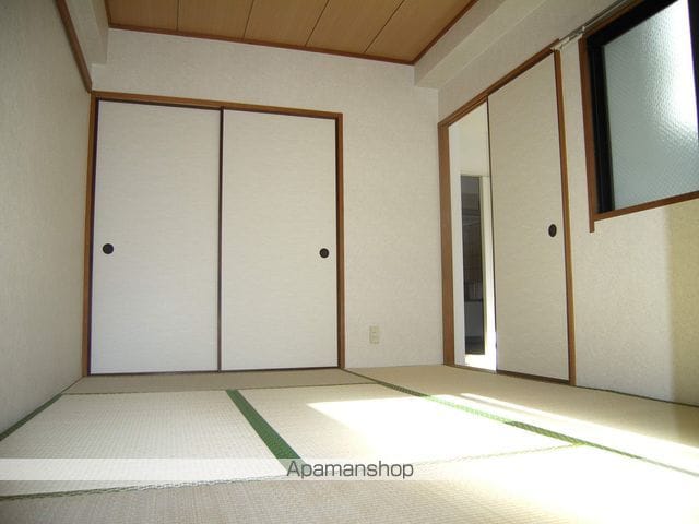 クレメゾンの内装写真