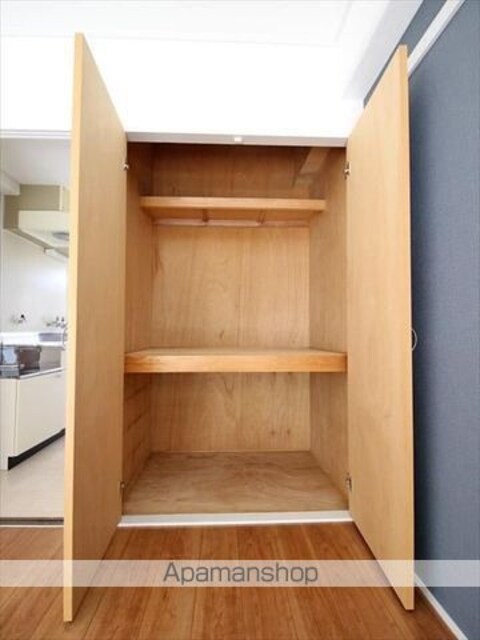 愛媛県松山市緑町１丁目[1K/19.8m2]の収納