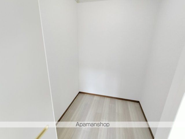 コンフォート朱雀IIの内装写真