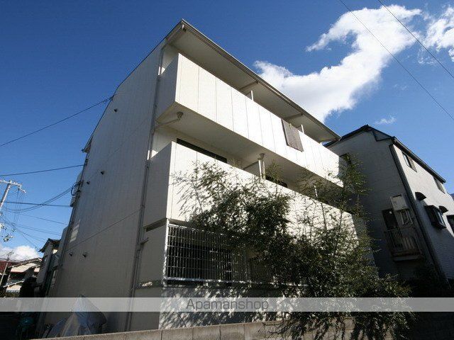 ベル蛍池の外観写真