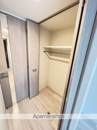 クロスレジデンス飯田橋[1K/25.88m2]の収納