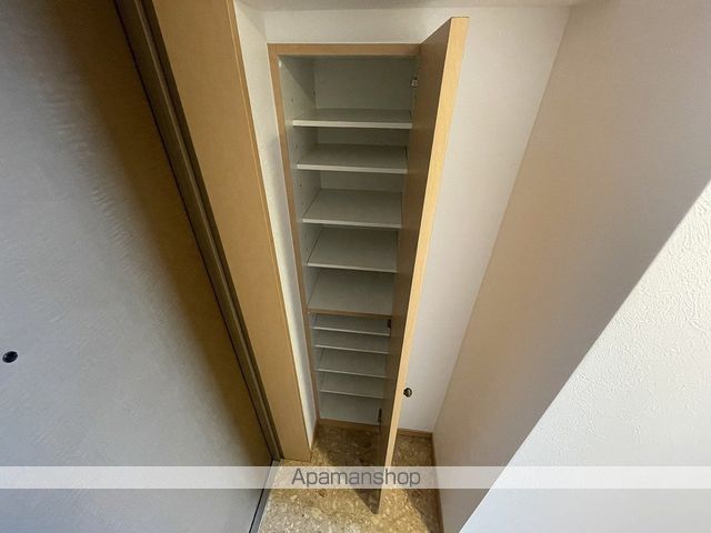 FORESTAGE江坂垂水町の内装写真