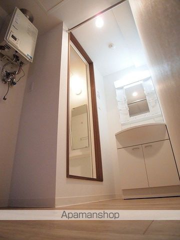 STAR ESTATE IIの内装写真