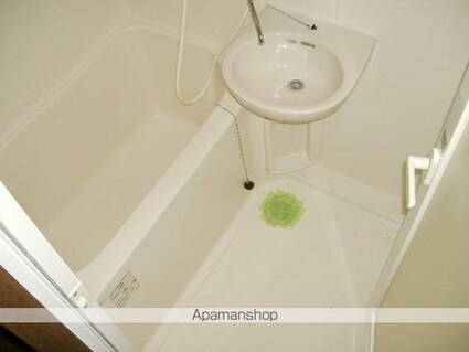 長野県松本市中央１丁目[1K/30m2]のバス