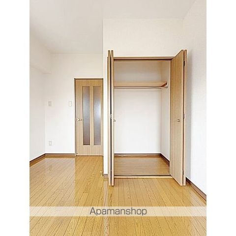 レージュ ウエストの内装写真