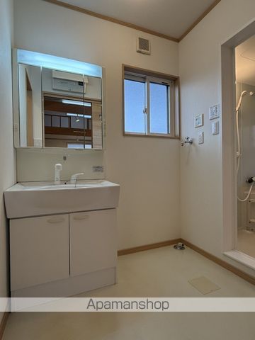 男鹿線 出戸浜駅 徒歩24分 2階建 築12年の内装写真
