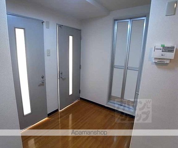 アブレスト四条大宮の内装写真