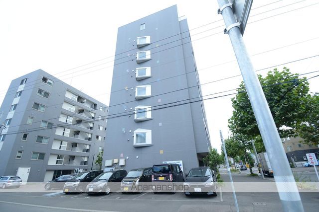 ミルフィオーレ学園前の外観写真