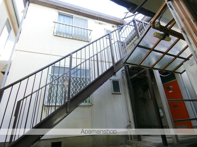 サンハイツ伊勢田の外観写真