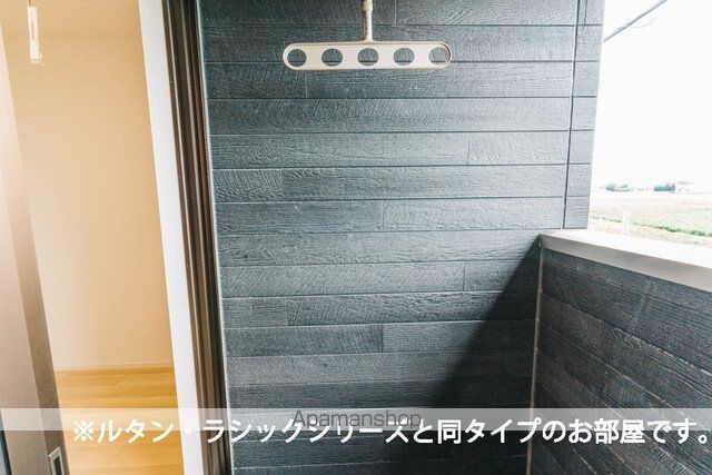ＪＲ日豊本線 大分駅 バス乗車時間：8分 最寄りバス停で下車 徒歩3分 2階建 新築の内装写真