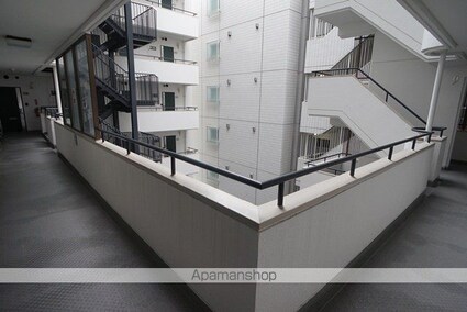 新宿御苑ダイカンプラザ[2K/34.42m2]の共用部6