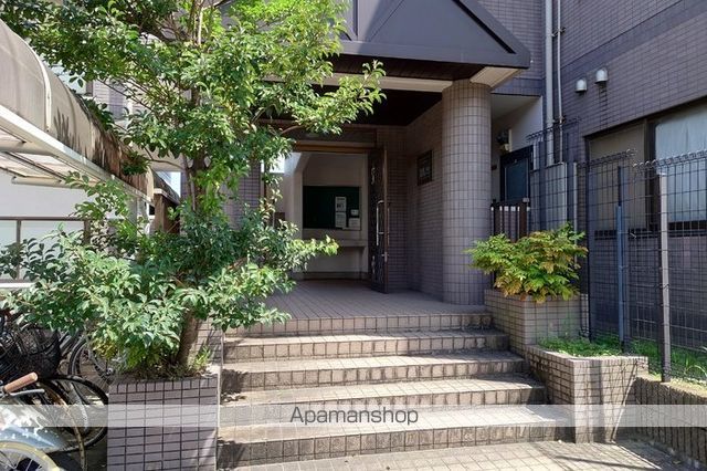 エステート富貴ノ台の玄関写真