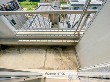 第６井上マンション[1K/22m2]のバルコニー