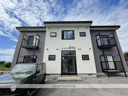 メゾンＳＴ－Ⅱ[2LDK/53.71m2]の外観1