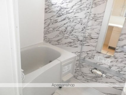 ＬＵＭＩＵＳ[2LDK/52.92m2]のバス