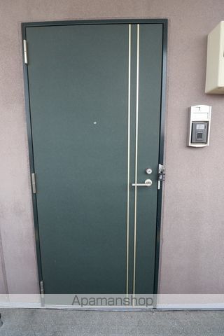 ノーブル古瀬の玄関写真