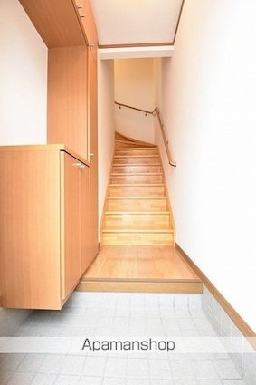 ヒルサイド[2LDK/51.67m2]の玄関