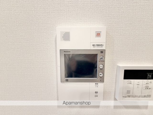 スプランディッド大阪EASTの内装写真