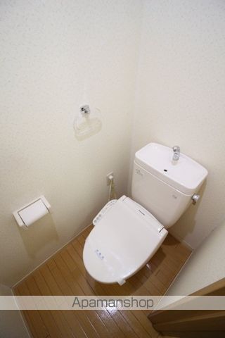 フォーシーズンズ 春の内装写真