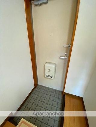 サン花園（２号棟）[2DK/48m2]の玄関