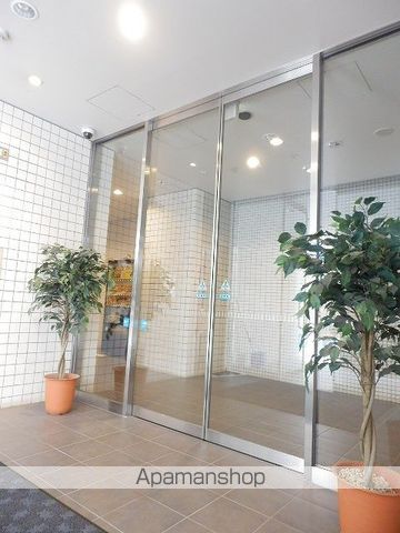 ラクレイス西新の外観写真