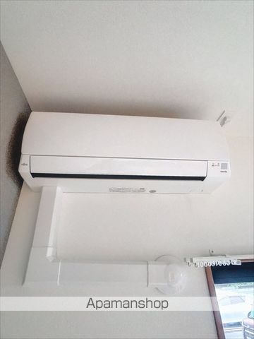 メゾン西ノ京の内装写真
