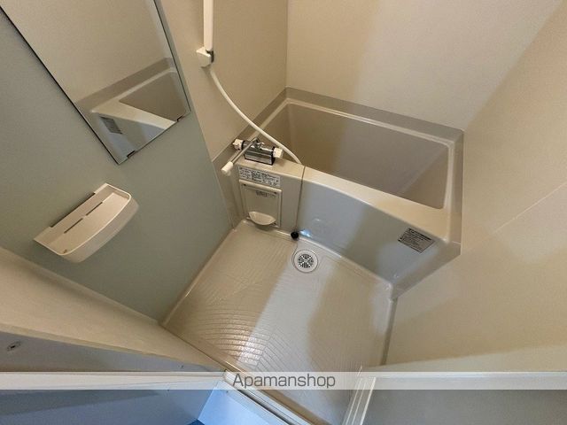 センチュリー エサカの内装写真