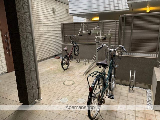 ヴィアーレ・セキの玄関写真