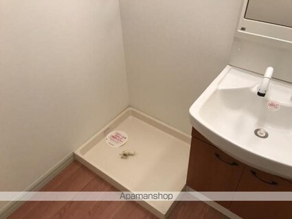 岐阜県各務原市川島緑町２丁目[2LDK/55.14m2]の内装3