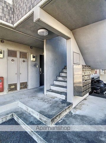 マンション明日香の玄関写真