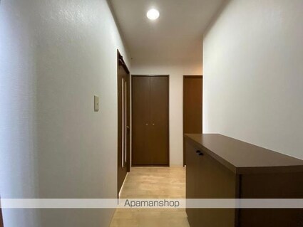 フォブールひかり[2LDK/55.89m2]の玄関