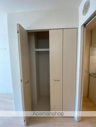 ラティール．Ⅴ　[1K/30.6m2]の収納