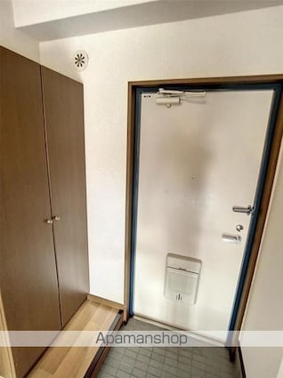 香川県高松市松縄町[1K/23.78m2]の玄関