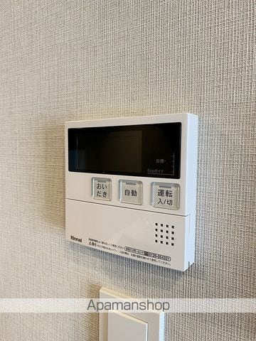 シーズンフラッツ青葉通一番町の内装写真