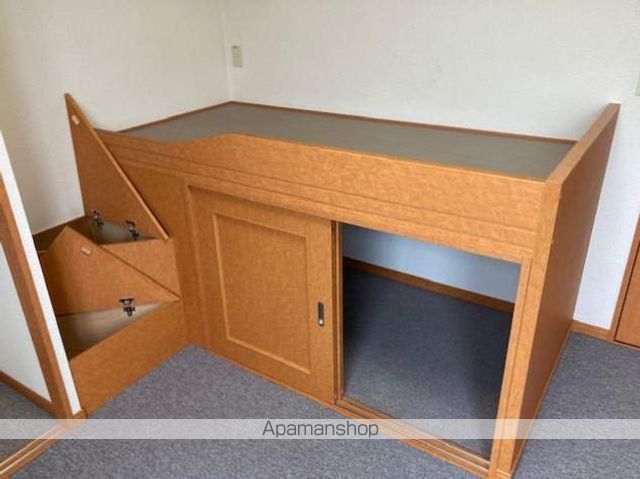 レオパレスコンフォート山手Aの内装写真