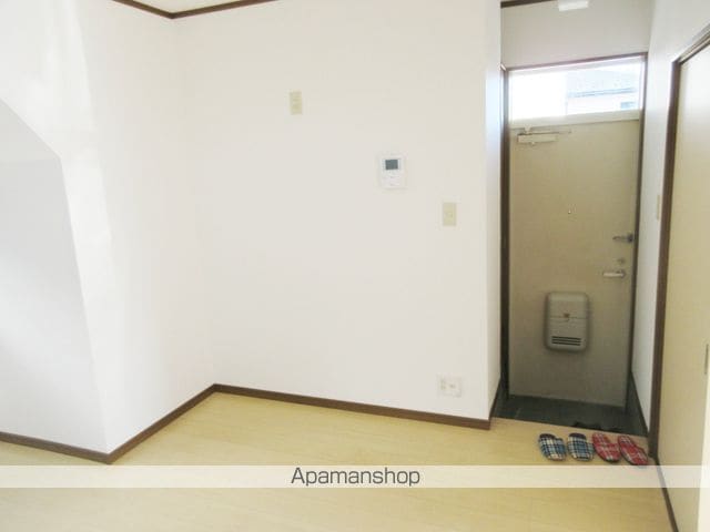ルーミー赤坂台1号館の内装写真