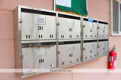 ボンセジュール[2DK/40.04m2]の共用部1