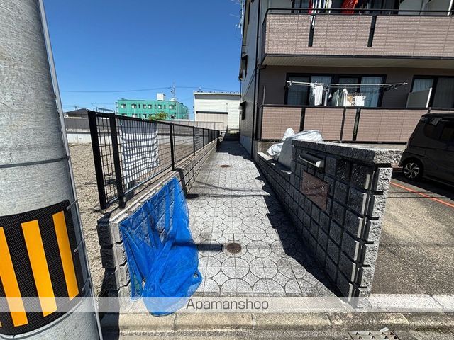 エスポワール ヒビツの玄関写真