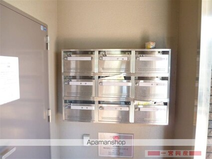 アリビオレジデンシア[3LDK/75m2]の共用部2