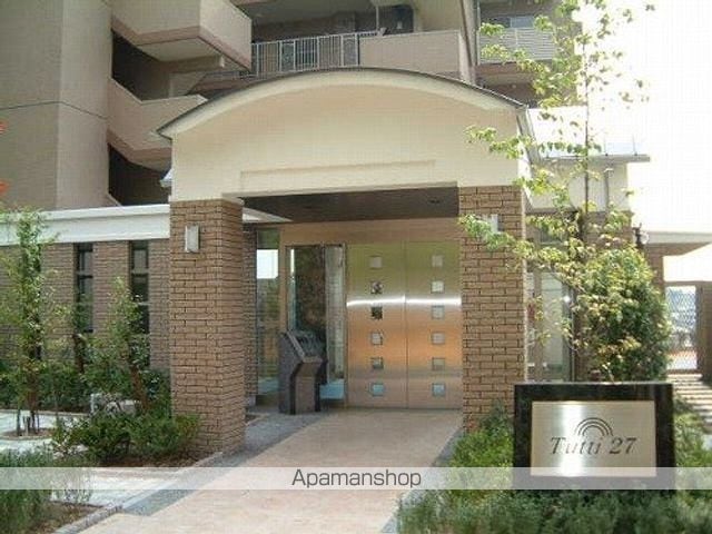 TUTTI27の玄関写真
