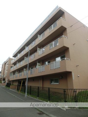 ノースパレス福住弐番館の外観写真
