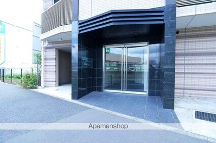 東京都練馬区南田中４丁目[1K/25.39m2]のエントランス1