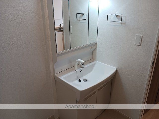ヒカルサ大宮南中丸サウスの内装写真